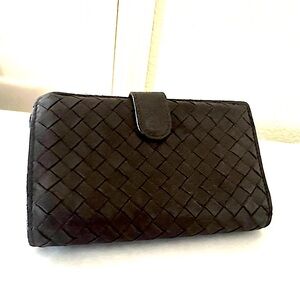 Bodega Veneta  Brown Tri Fold Leather Wallet